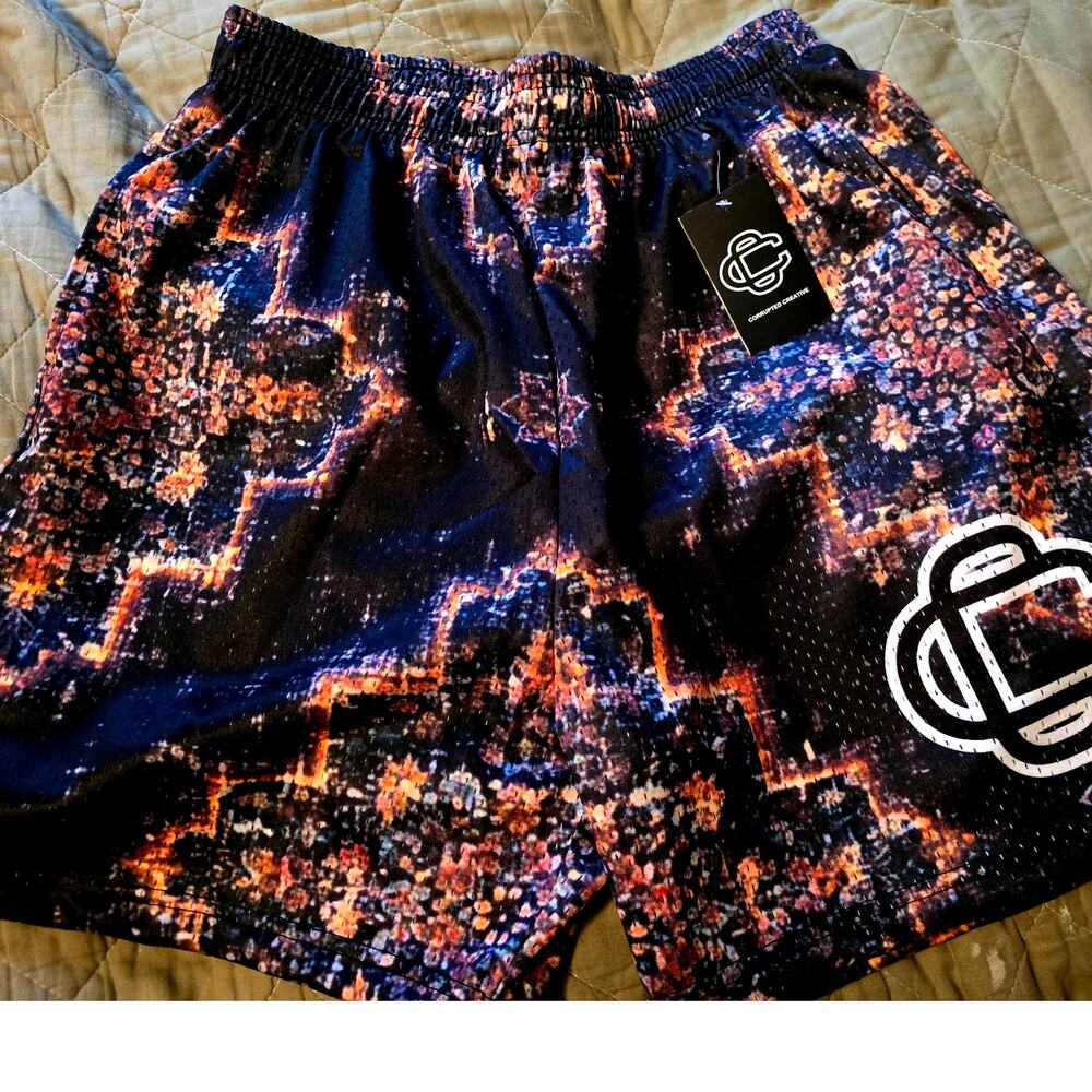 Corrupted Creative mesh shorts Large